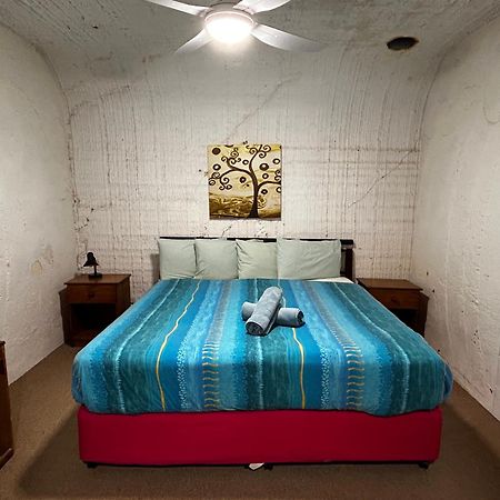 Desert View Apartments Coober Pedy Esterno foto
