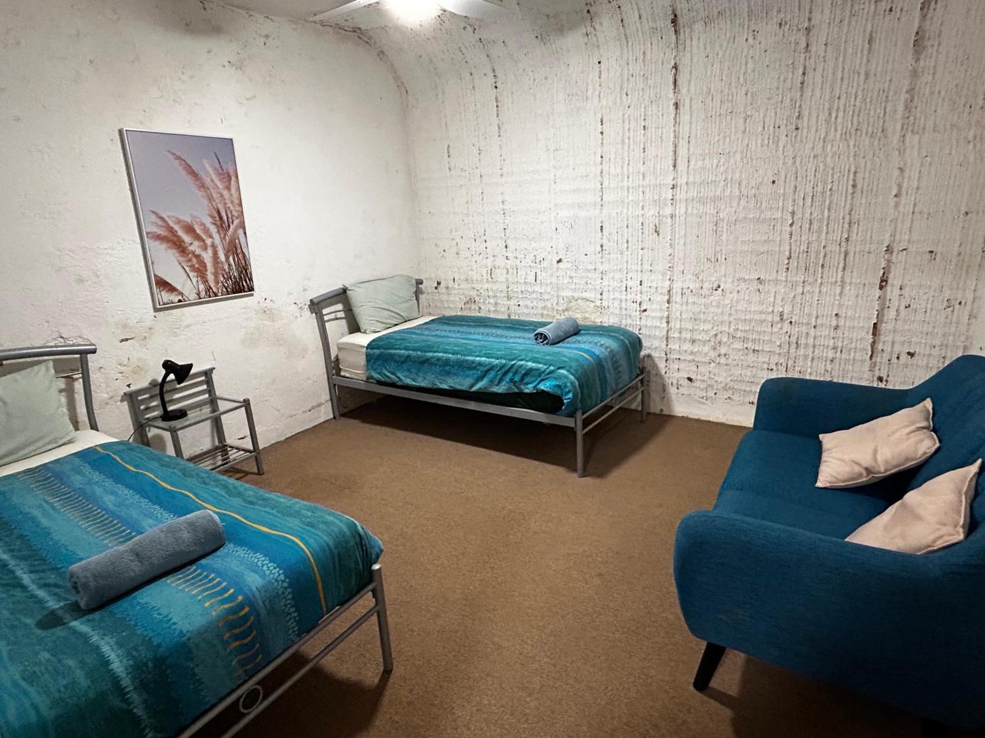 Desert View Apartments Coober Pedy Esterno foto